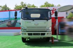 解放 J6F 150马力 4X2 加油车(旗林牌)(QLG5124GYY)