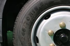 一汽解放轻卡底盘&nbsp;油罐车底盘图片