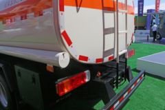 解放 J6F 150马力 4X2 加油车(旗林牌)(QLG5124GYY)