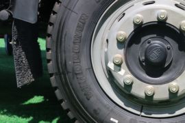 一汽解放底盘&nbsp;扫路车底盘图片