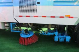 一汽解放底盘&nbsp;扫路车上装图片