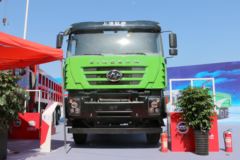 上汽红岩 新金刚M500 350马力 6X4 5.8米自卸车(CQ5256ZLJHTVG404L) 上汽红岩 新金刚M500 350马力 6X4 5.8米自卸车(CQ5256ZLJHTVG404L)