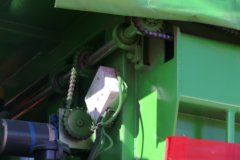 上汽红岩 新金刚M500 350马力 6X4 5.8米自卸车(CQ5256ZLJHTVG404L) 上汽红岩 新金刚M500 350马力 6X4 5.8米自卸车(CQ5256ZLJHTVG404L)