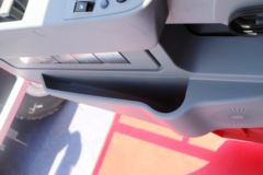 上汽红岩 杰狮重卡C500e 北方版 560马力 6X4牵引车(CQ4256HYVG334)