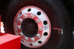 上汽红岩 杰狮重卡C500e 北方版 560马力 6X4牵引车(CQ4256HYVG334)