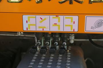 һ����� J6P 420���� 6X4 �������ó�(��������)(KNL5341THB)ͼƬ