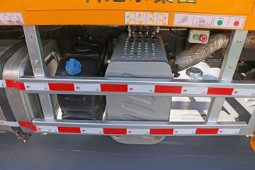 һ����� J6P 420���� 6X4 �������ó�(��������)(KNL5341THB)ͼƬ