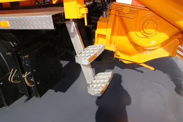 һ����� J6P 420���� 6X4 �������ó�(��������)(KNL5341THB)ͼƬ