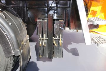 һ����� J6P 420���� 6X4 �������ó�(��������)(KNL5341THB)ͼƬ