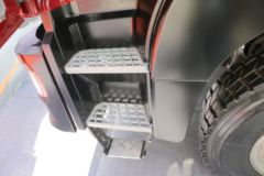 长征汽车 太脱拉 350马力 6X6 越野底盘(CZ2250SU56)