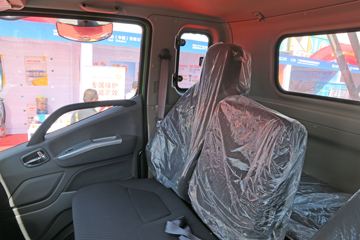 ���� ����ES3 130���� 4X2 3.8����ж��ͼƬ