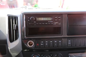 ���� ����ES3 130���� 4X2 3.8����ж��ͼƬ