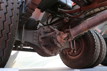 ���� ����ES3 130���� 4X2 3.8����ж��ͼƬ