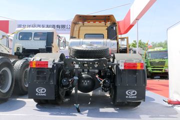 H7&nbsp;牵引车外观                                                图片