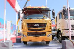 长征汽车 H7重卡 410马力 6X4牵引车(CZ4251SU45L)