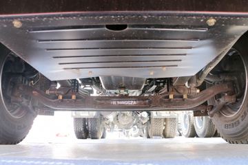 长征汽车H7牵引车