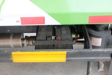 ���� ����F7 95���� 4X2 4.2��������ж��(����)(EQ3041S3GDF)ͼƬ