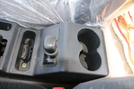 德龙L3000&nbsp;电动垃圾车驾驶室图片