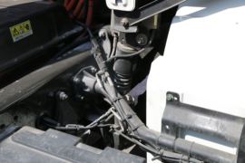 德龙L3000&nbsp;电动垃圾车底盘图片