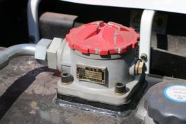 德龙L3000&nbsp;电动垃圾车底盘图片