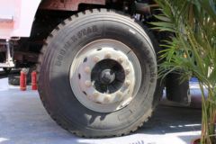 陕汽重卡 德龙新M3000 380马力 8X4 5.8米 LNG自卸车(SX5258ZLJMB404TL)