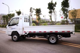 赛菱&nbsp;载货车外观                                                图片