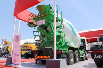 华菱M5&nbsp;混凝土搅拌车外观                                                图片