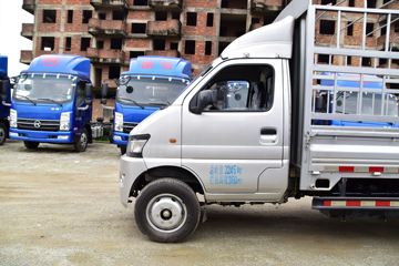 ���� K23 1.5L 110���� 3.3�׵��Ų�դʽ΢��(KMC5035CCYQ32D5)ͼƬ