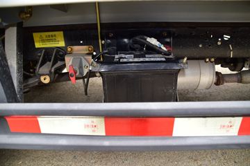 ���� K23 1.5L 110���� 3.3�׵��Ų�դʽ΢��(KMC5035CCYQ32D5)ͼƬ