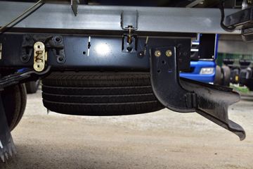 ���� K23 1.5L 110���� 3.3�׵��Ų�դʽ΢��(KMC5035CCYQ32D5)ͼƬ