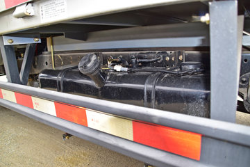 ���� K23 1.5L 110���� 3.3�׵��Ų�դʽ΢��(KMC5035CCYQ32D5)ͼƬ