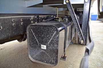 ���� K23 1.5L 110���� 3.3�׵��Ų�դʽ΢��(KMC5035CCYQ32D5)ͼƬ