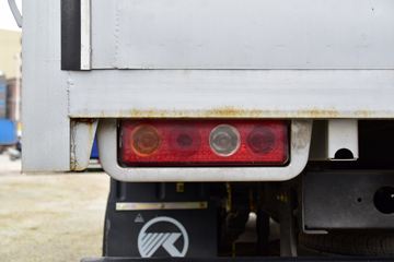 ���� K23 1.5L 110���� 3.3�׵��Ų�դʽ΢��(KMC5035CCYQ32D5)ͼƬ