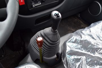 ���� GK6������ 110���� 3.2����ж��ͼƬ