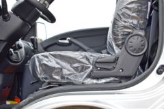 凯马 锐航X1 1.5L 110马力 3.93米单排厢式微卡(KMC5033XXYHQ32D5)