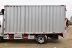 凯马 锐航X1 1.5L 110马力 3.93米单排厢式微卡(KMC5033XXYHQ32D5)