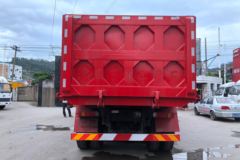 上汽红岩 杰狮C500 430马力 8X4 8米自卸车(CQ3316HTVG426L)