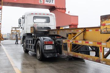 ���ǵ� Q1 31.5T 4X2 ���綯ǣ����217.6kWhͼƬ