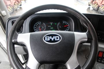 ���ǵ� Q1 31.5T 4X2 ���綯ǣ����217.6kWhͼƬ