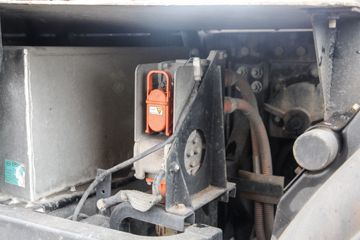 ���ǵ� Q1 31.5T 4X2 ���綯ǣ����217.6kWhͼƬ