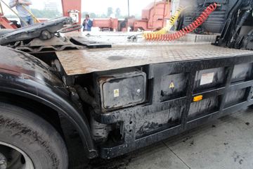 ���ǵ� Q1 31.5T 4X2 ���綯ǣ����217.6kWhͼƬ