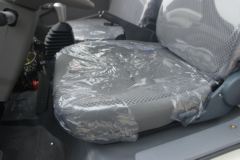 一汽红塔 解放霸铃 107马力 3.75米排半厢式轻卡(CA5040XXYK2L3E5-1)