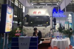 解放 J6F 154马力 4X2 4.13米冷藏车(CA5044XLCP40K2L1E5A84)
