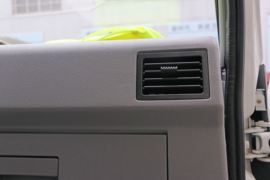 解放霸铃 载货车驾驶室                                               图片
