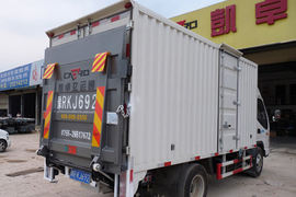 悬臂式尾板&nbsp;液压尾板外观图片