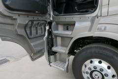 江铃重汽 威龙HV5重卡 520马力 6X4 牵引车(国六)(自动)
