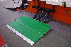 凯卓立 500kg 折叠式货车液压尾板(CD‐QBTK05/105)