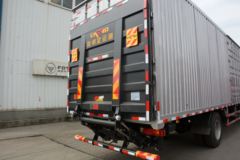 福田 欧航R系 180马力 7.8米厢式载货车(BJ5186XXY-A3)