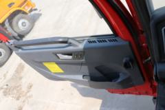 青岛解放 悍V重卡 290马力 8X4 6.2米自卸车(CA5310ZLJP1K2L2T4E5A80)