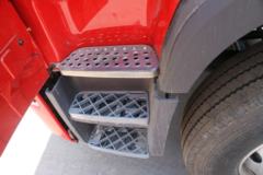 青岛解放 悍V重卡 290马力 8X4 6.2米自卸车(CA5310ZLJP1K2L2T4E5A80)